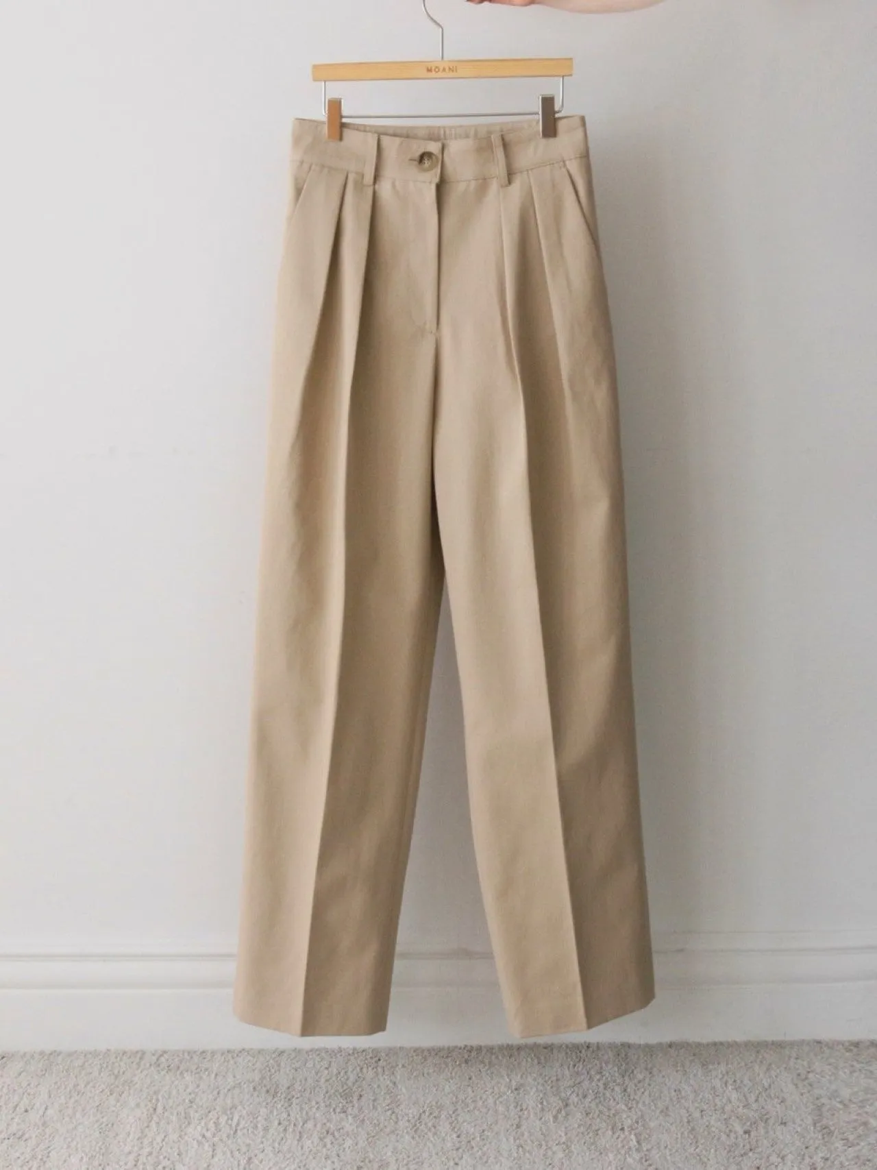 COTTON WIDE TWO PIN TUCK PANTS