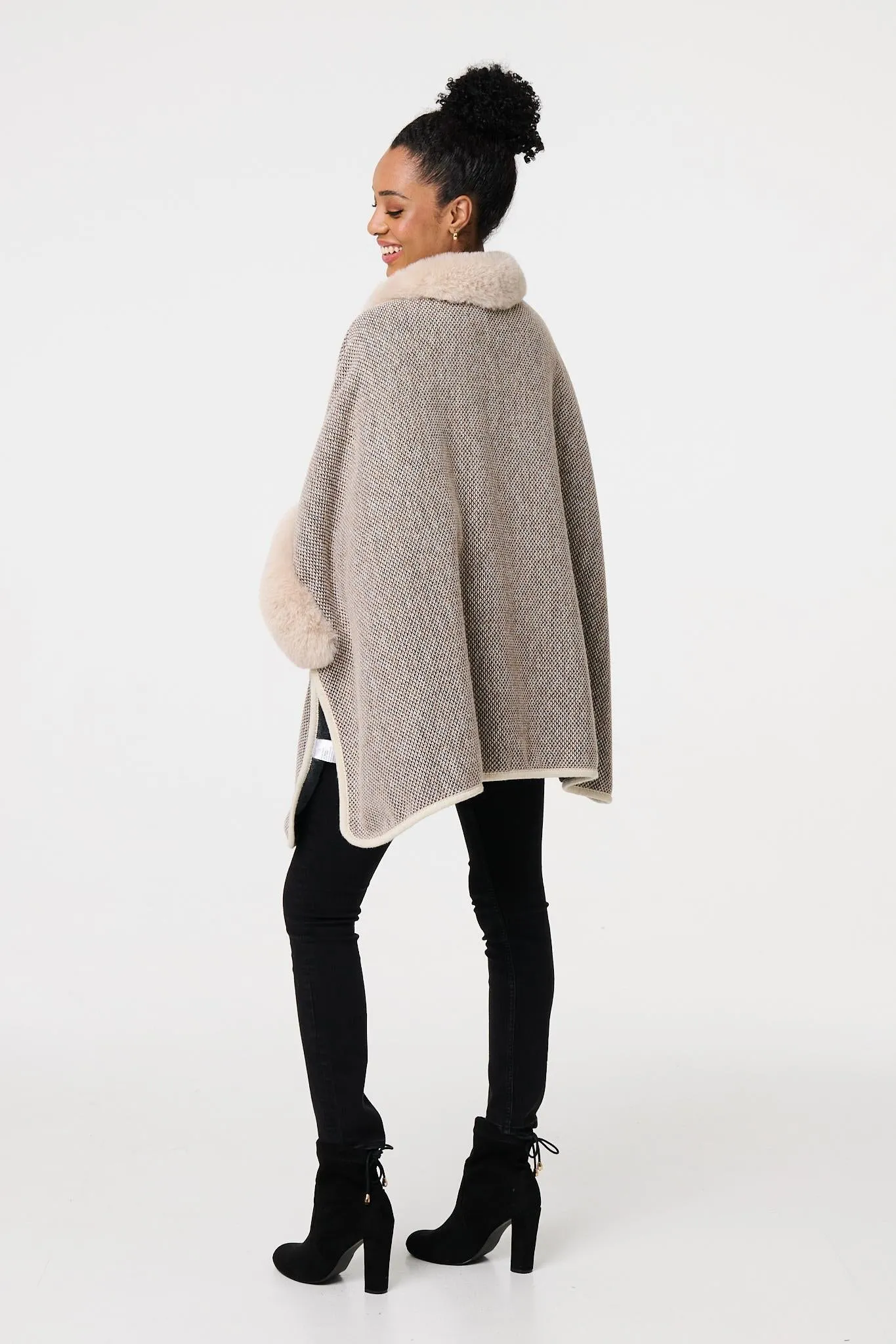 Faux Fur Trim 1/2 Sleeve Buckled Poncho