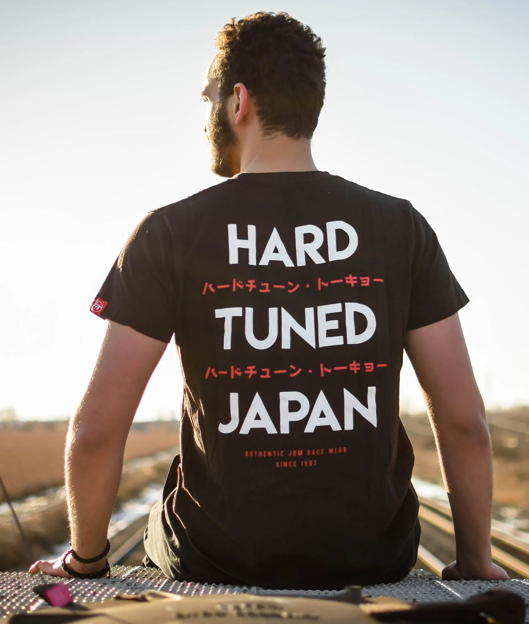 HTxJPN Crossing Tee