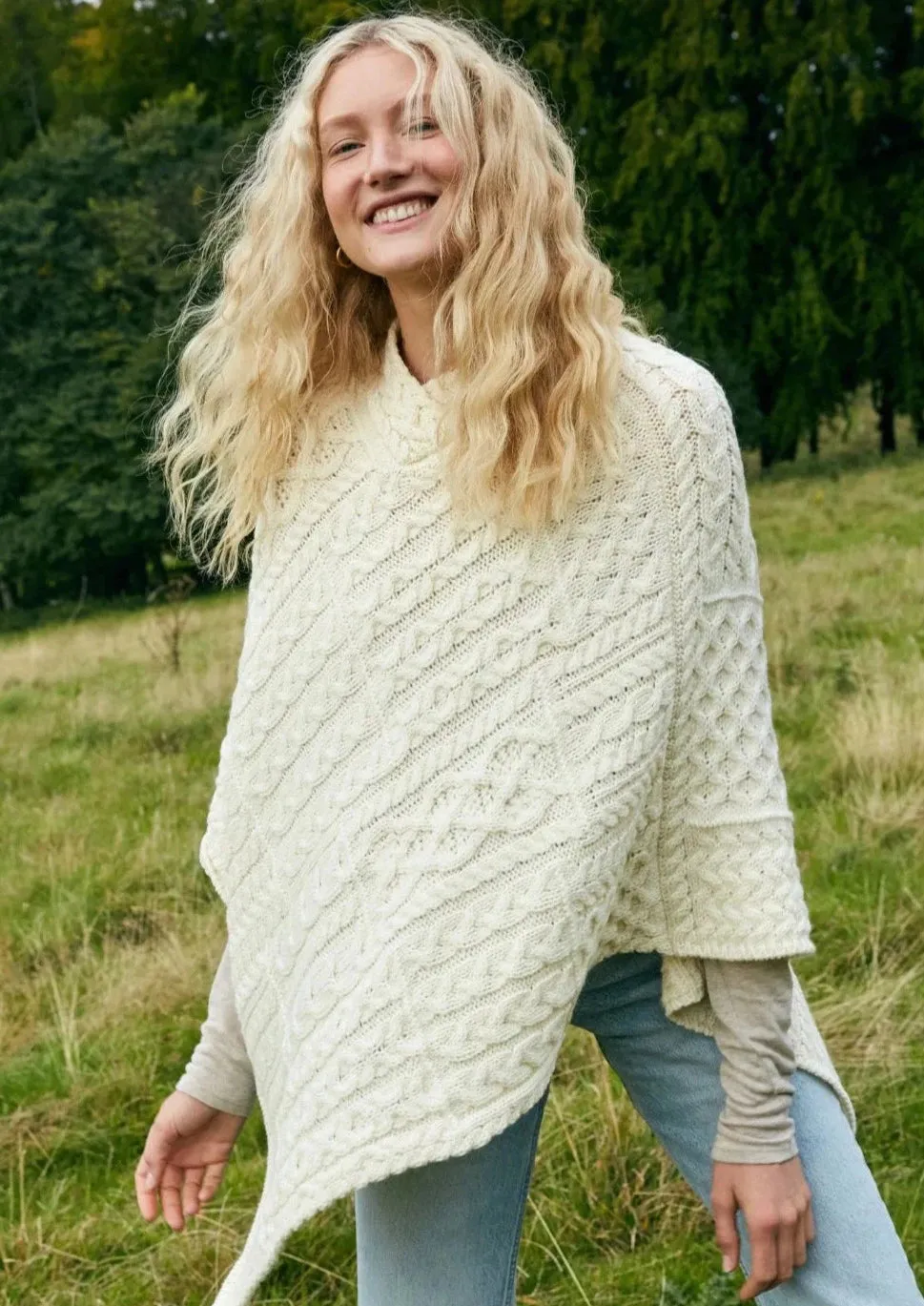 IrelandsEye Poncho | Natural