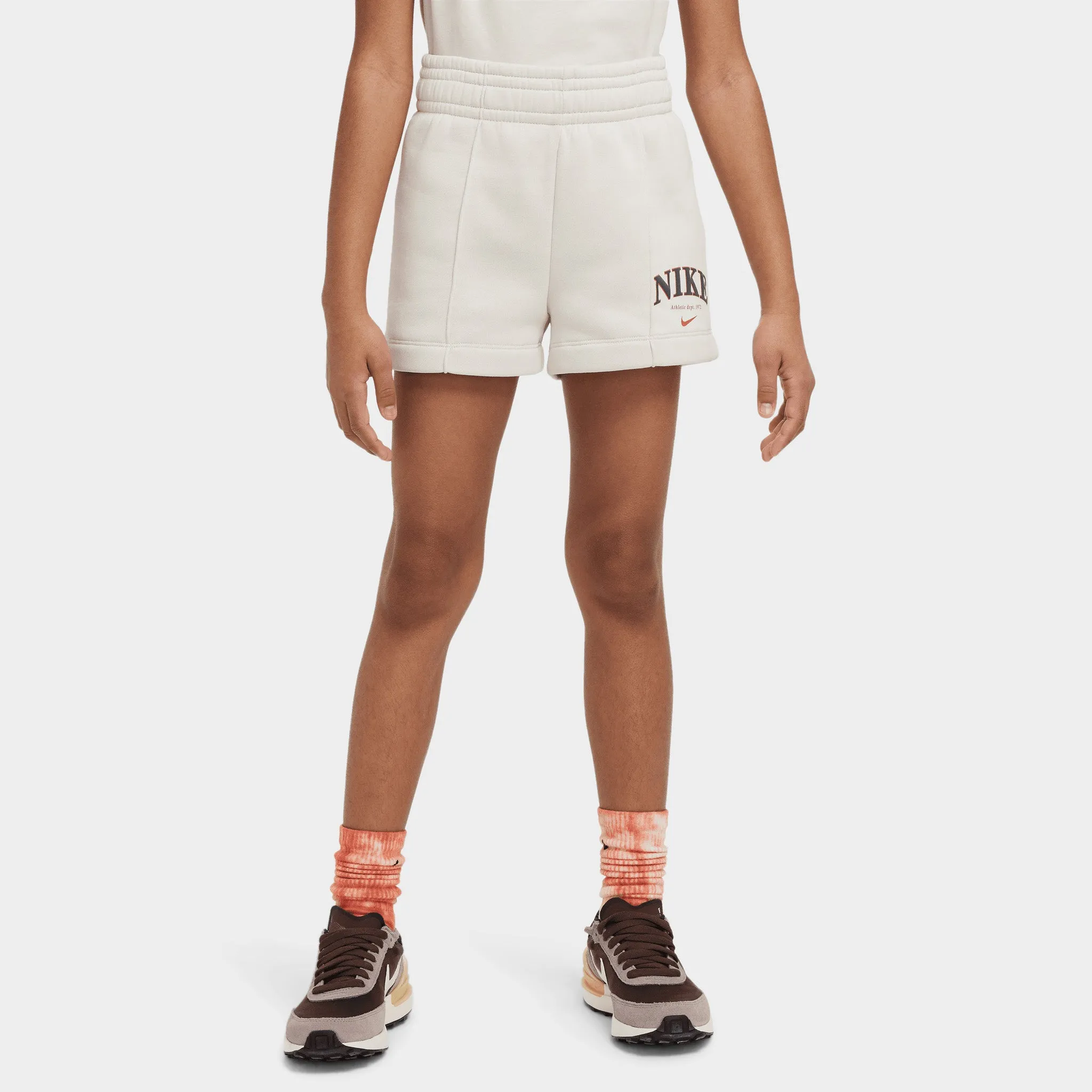 Nike Sportswear Junior Girls' Trend Shorts / Lt Orewood Brown