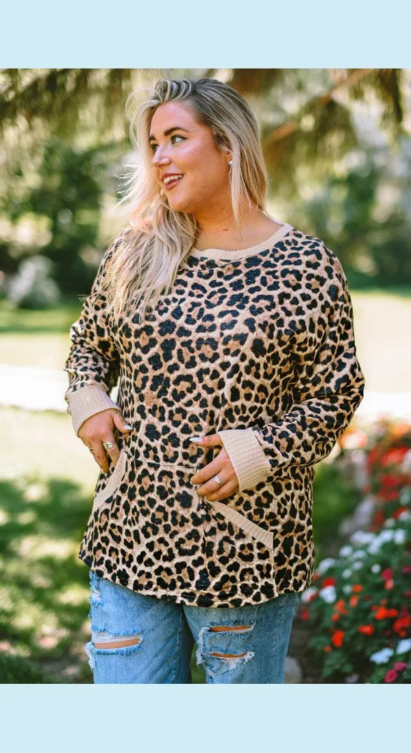 Plus Size Leopard Pullover with Kangaroo Pocket