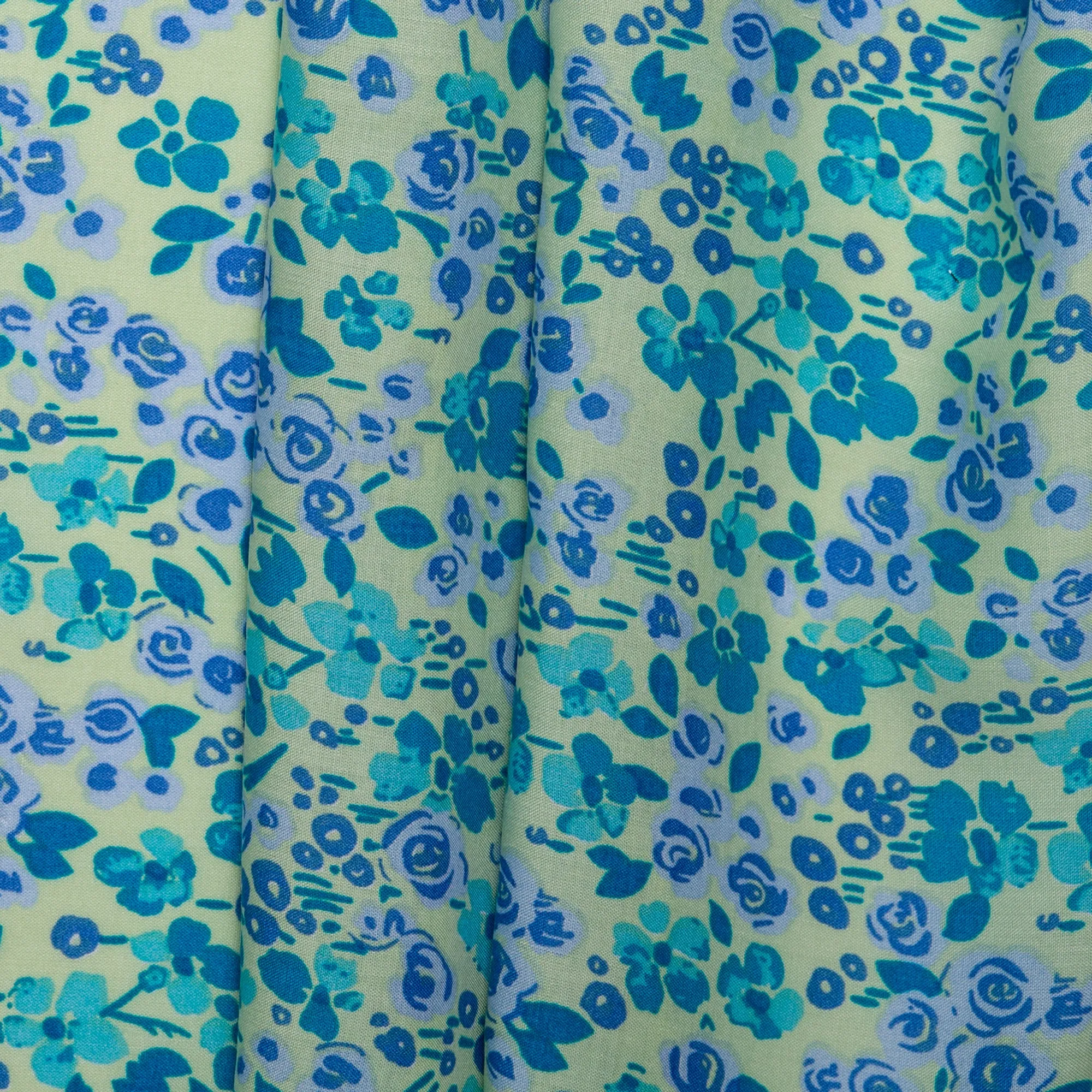 Rayon Voile Print - ALISSA - Roses - Green