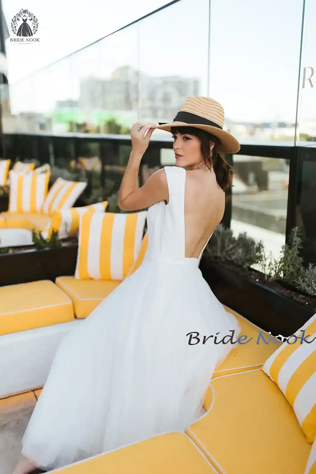 Satin Sleeveless Top Tea Length Wedding Dress With Tulle Skirt